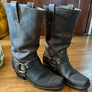 Frye Harness boots - size 8